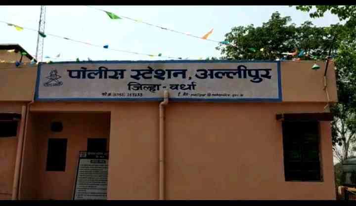 दारूविक्रेते तडीपार, पण धंदा तेजीतच!  अल्लीपूर पोलिसांची कारवाई तोकडी, अवैध दारूविक्रीला उधाण